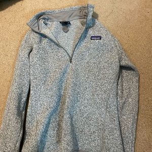 grey patagonia pullover